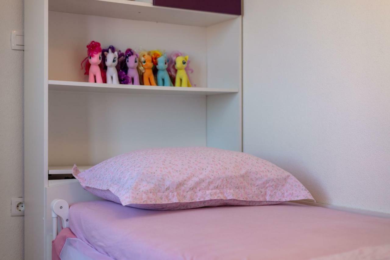 Luxury Apartment Nora Podstrana Kültér fotó